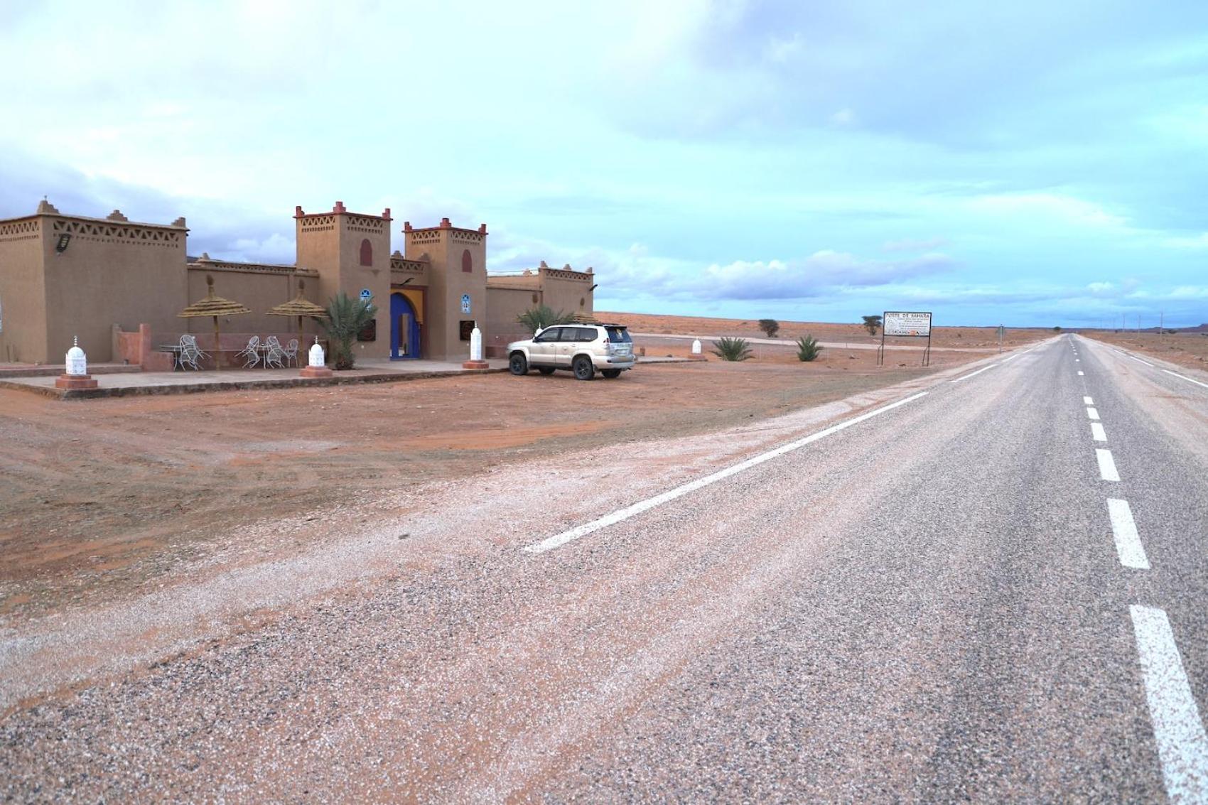Porte De Sahara Ouzina ภายนอก รูปภาพ